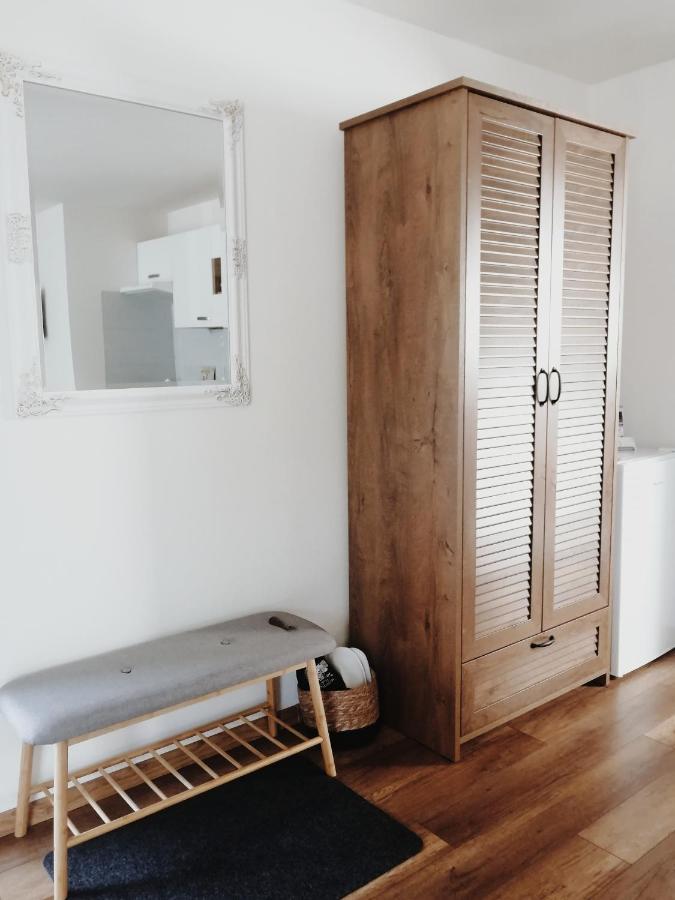 Apartman Pri Parku Sered' Exteriér fotografie