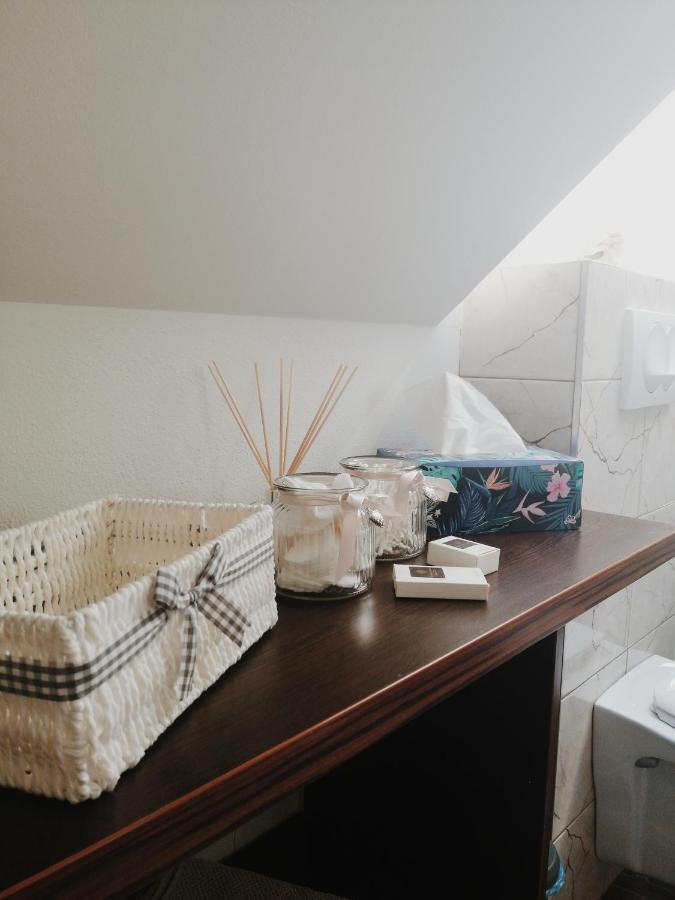 Apartman Pri Parku Sered' Exteriér fotografie